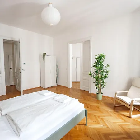 Vienna City Apartments Belvedere Exterior photo